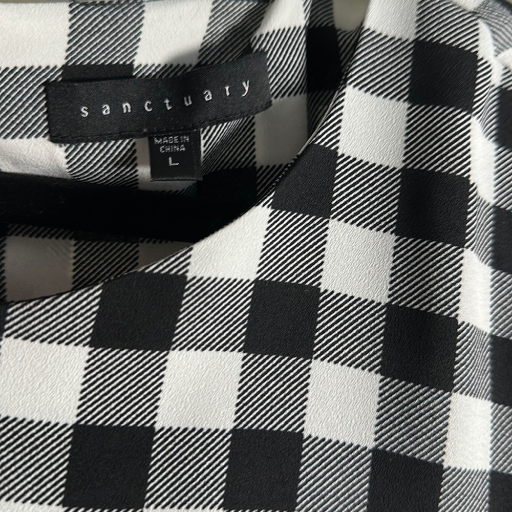 Checkered Top - Picture 3 of 3